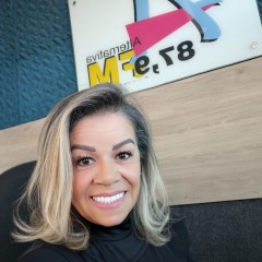 Lia Simões